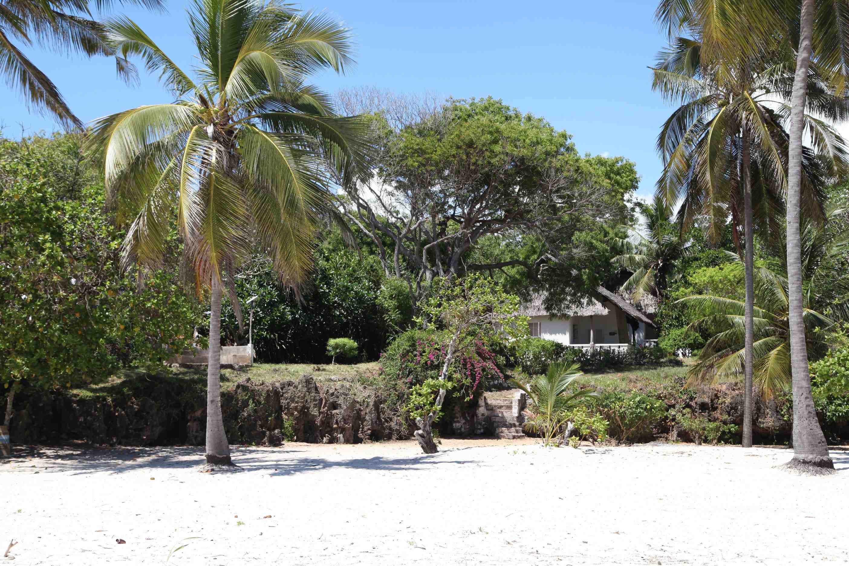 Coral Cove Cottages Tiwi Beach Kenya